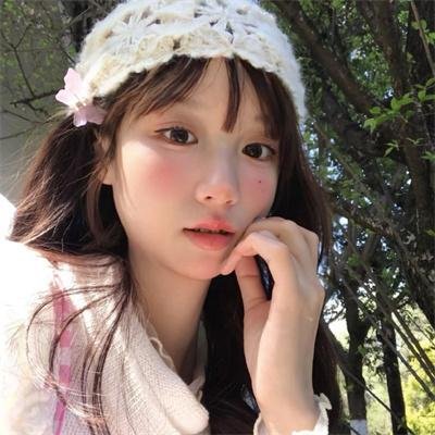 爱我还是爱他 封面
